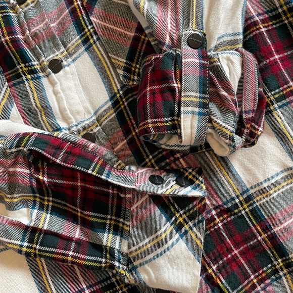 Sanctuary Comfy Plaid Button down Shirt - Red, Green, Cream - Picture 6 of 11